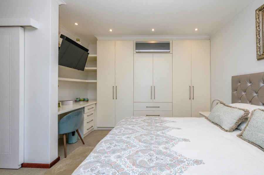 4 Bedroom Property for Sale in Walmer Eastern Cape